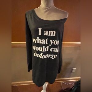 Black Long Sleeve Graphic Top